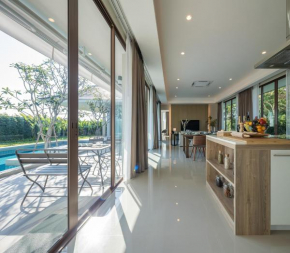 Relaxing Luxury 3-Bed Private Villa